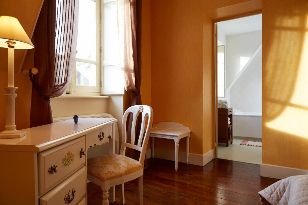 Chambres Au Chateau - Le Clos Des Tourelles Sennecey-le-Grand 客房 照片